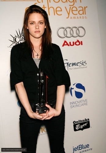  2007: 7th Annual Hollywood Life Breakthrough of the tahun Awards.