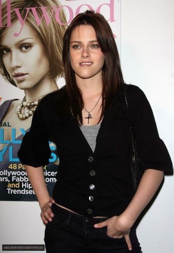2007: 7th Annual Hollywood Life Breakthrough of the Year Awards.