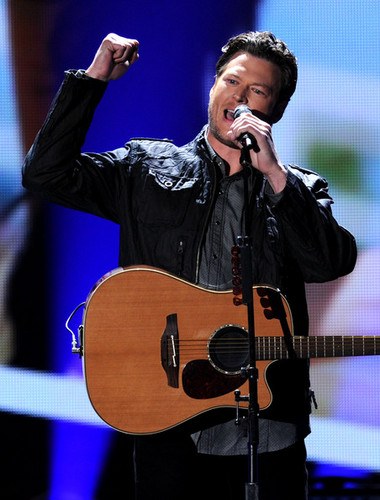 Blake Shelton - American Country Awards 2010 - Show