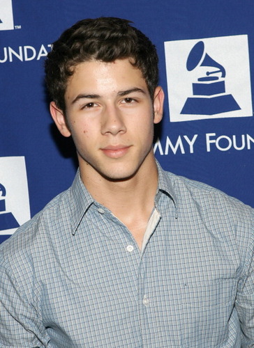  Nick Jonas & Greyson Chance Go To Grammy Camp