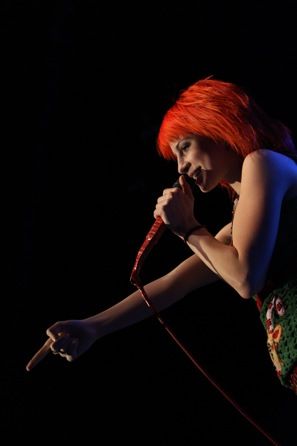  Paramore Live @ Jingle loceng Bash Seattle 2010