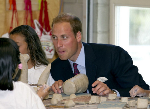  Prince William at Inner City Arts Youth Project