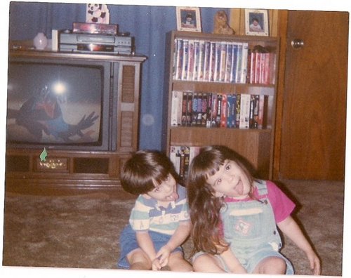  Random pics of me and my brother {When we were kids} :P