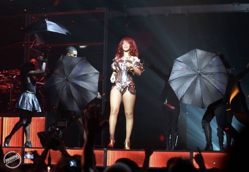 Rihanna - Loud Tour (2011)  Sunrise, FL - July 14, 2011