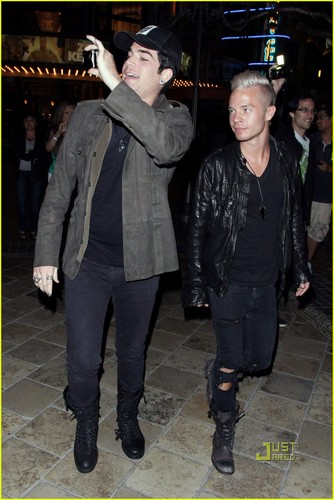 Adam Lambert & Sauli Koskinen: Grove Guys