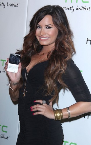  Demi Lovato at the HTC Social Status event (July 19).