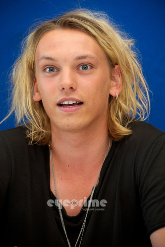  Jamie Campbell Bower: Anonymous Press Conference