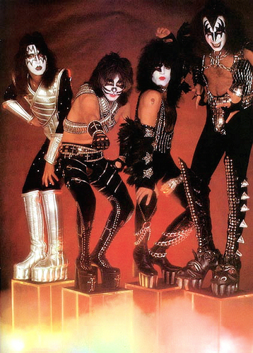  吻乐队（Kiss） 1977 promo