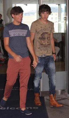  Louis&Liam in Sweden 18/7/2011