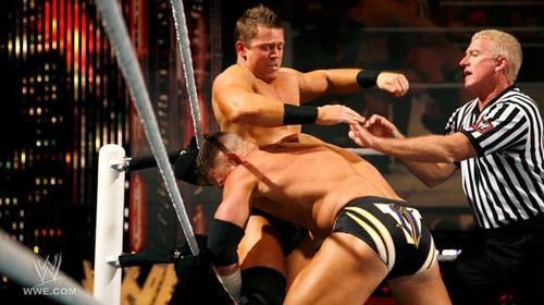  RAW July 18th - Tournament Match – Miz vs. Alex Riley