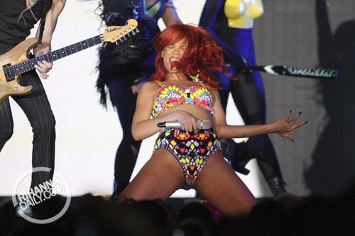 Rihanna - Loud Tour (2011) Atlantic City, NJ - July 17, 2011