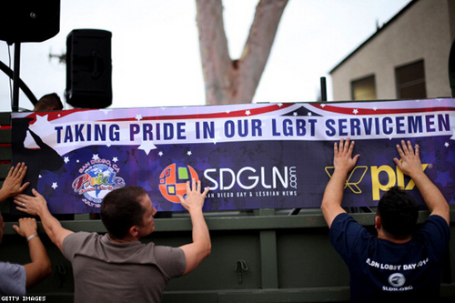  gay servicemen in San Diego pride parade