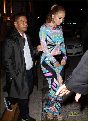  Jennifer Lopez: Night Out in Miami!