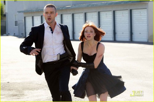  Justin Timberlake & Amanda Seyfried: 'In Time' FIRST LOOK!