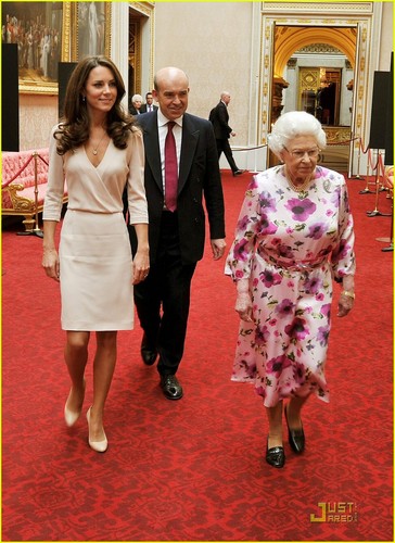 Kate's Wedding Dress Displayed at Buckingham Palace