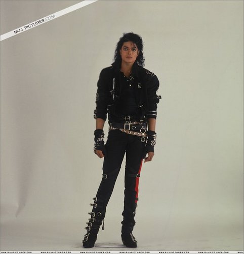  Michael Jackson <3 i l’amour bad!!!!! ~niks95