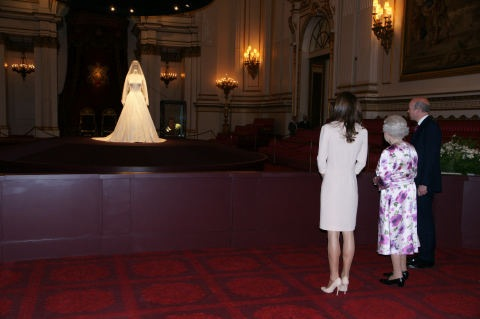  Royal Wedding Dress at Buckingham Palace