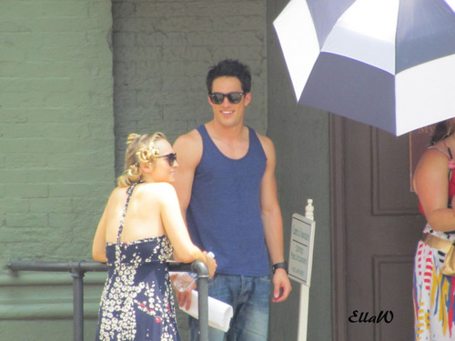  Candice and Michael on set