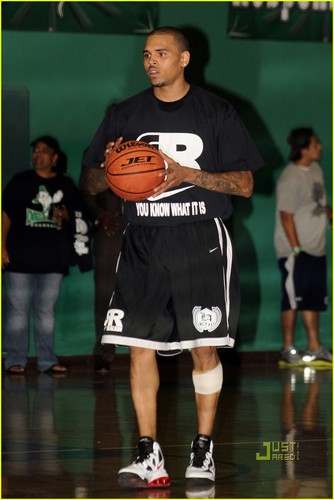  Chris Brown: Nike Real Run Tournament