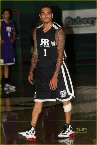  Chris Brown: Nike Real Run Tournament