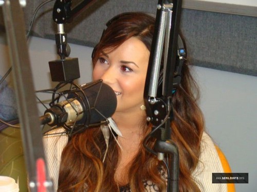  Demi Lovato At I दिल Radio-July 25