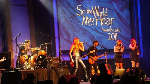  Miley - Starkey Hearing Gala - Performance - July 24, 2011