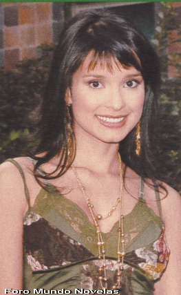  Paola Rey
