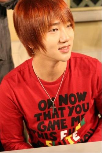  yesung smile