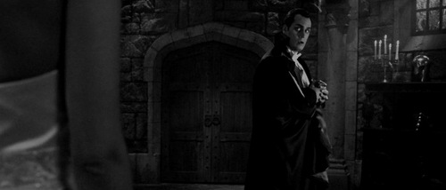  "Dracula" The Delusional Shapeshifter in 'Monster Movie'