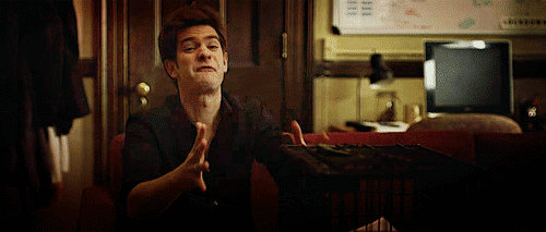 http://images4.fanpop.com/image/photos/24100000/Andrew-gifs-andrew-garfield-24122580-500-213.gif