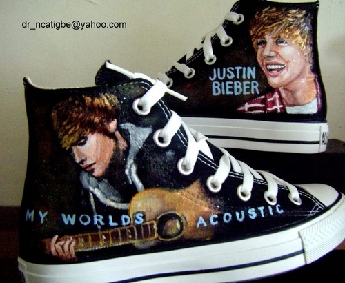  Justin Bieber shoes