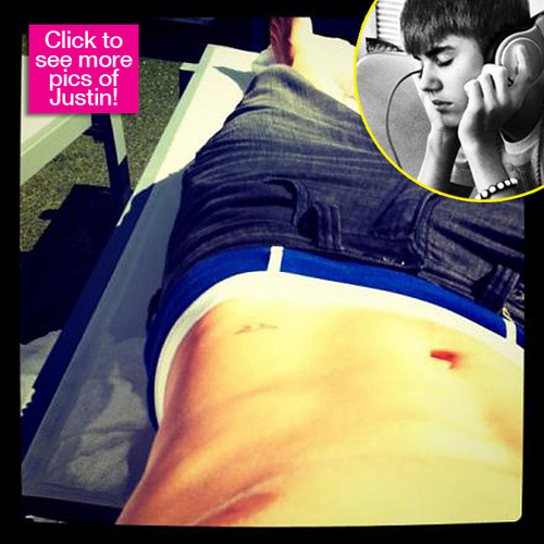 Justins instagram pic of abs 