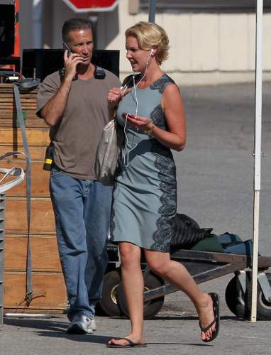 Katherine Heigl on the set of The Wedding -7.28.2011