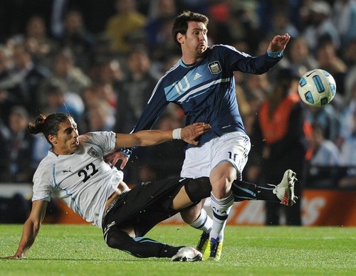  Lionel Messi, Argentina - Uruguay ( 1-1 pen, 4-5 )