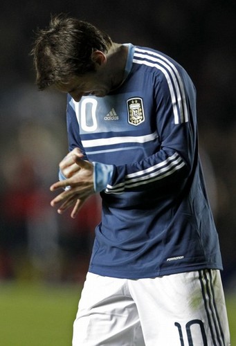 Lionel Messi, Argentina - Uruguay ( 1-1, pen 4-5 )