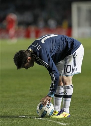  Lionel Messi, Argentina - Uruguay ( 1-1, pen 4-5 )