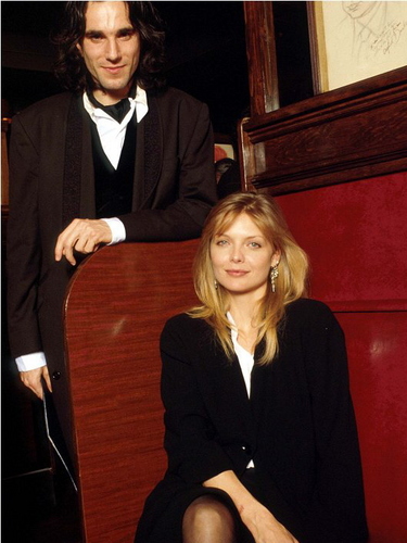  Michelle Pfeiffer and Daniel Day-Lewis