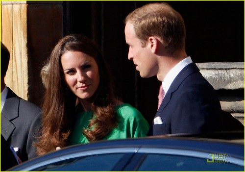  Prince William & Kate: Yacht Party for Zara Phillips' Wedding