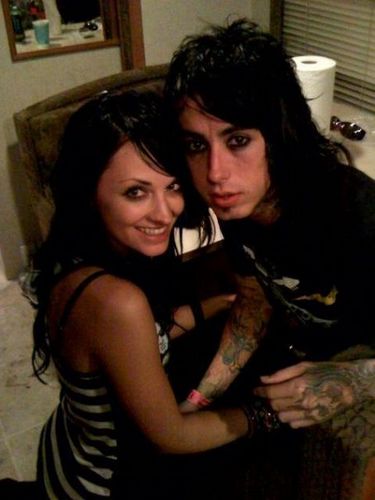  Ronnie & some girl