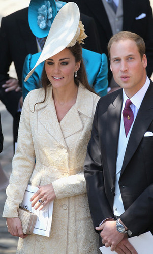 Royal Wedding of Zara Phillips to Mike Tindall - Prince William Photo ...
