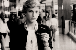  Cody Love<3
