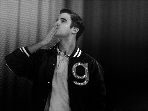  Darren Kisses <3