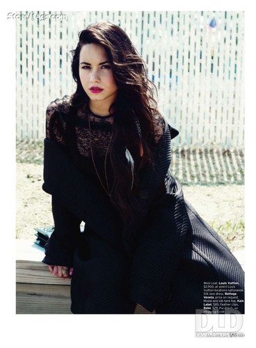  Demi - Magazine Scans - Elle Magazine - September 2011