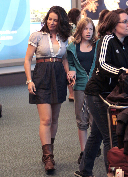 Evangeline Lilly And Family Arriving On A Flight In Vancouver