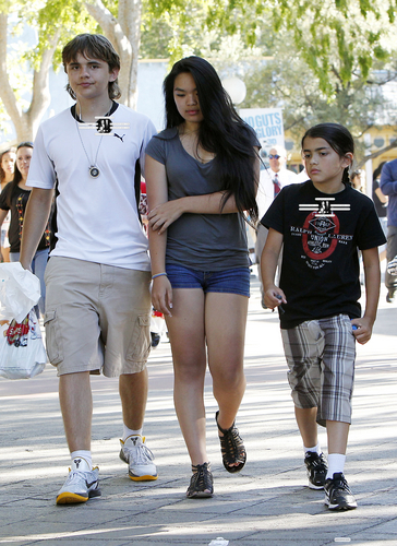  HQ-At Six Flags on 8/3/2011.
