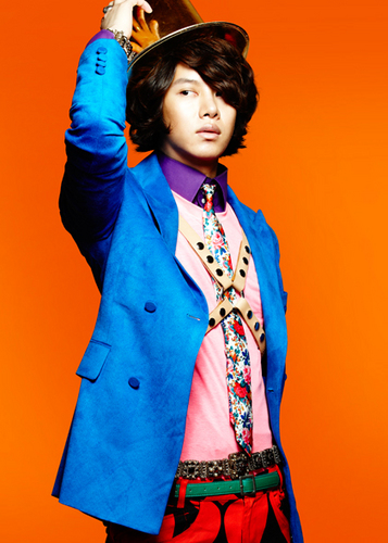  Mr.Simple New foto from SJ homepage