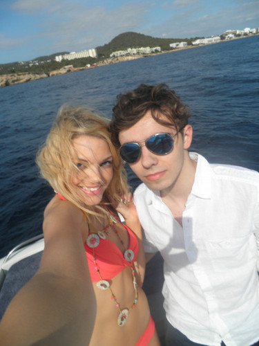  Nathan & The Girl He Was Wiv In Glad U Came!!! "We Were Meant To Fly U & I U & I" 100% Real ♥
