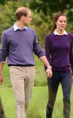  Prince William & Kate's Hollyrood Park Stroll