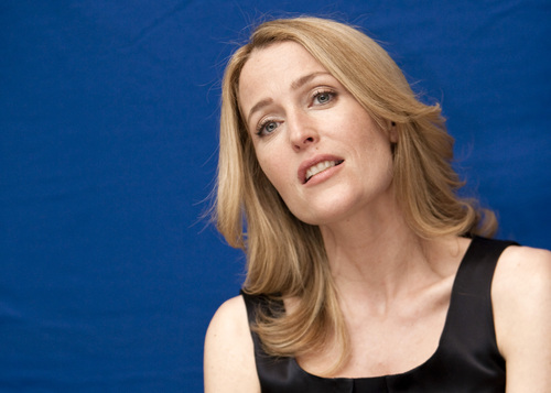  gillian anderson 'Moby Dick press conference'
