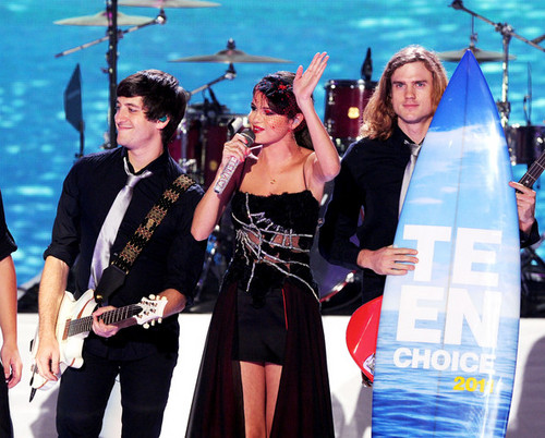  2011 Teen Choice Awards - প্রদর্শনী